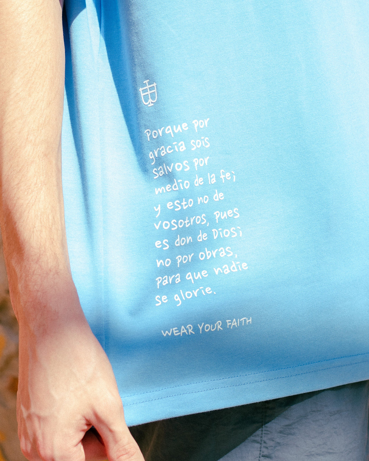 Heaven Blue Oversized Faith Tee - Efesios 2:8