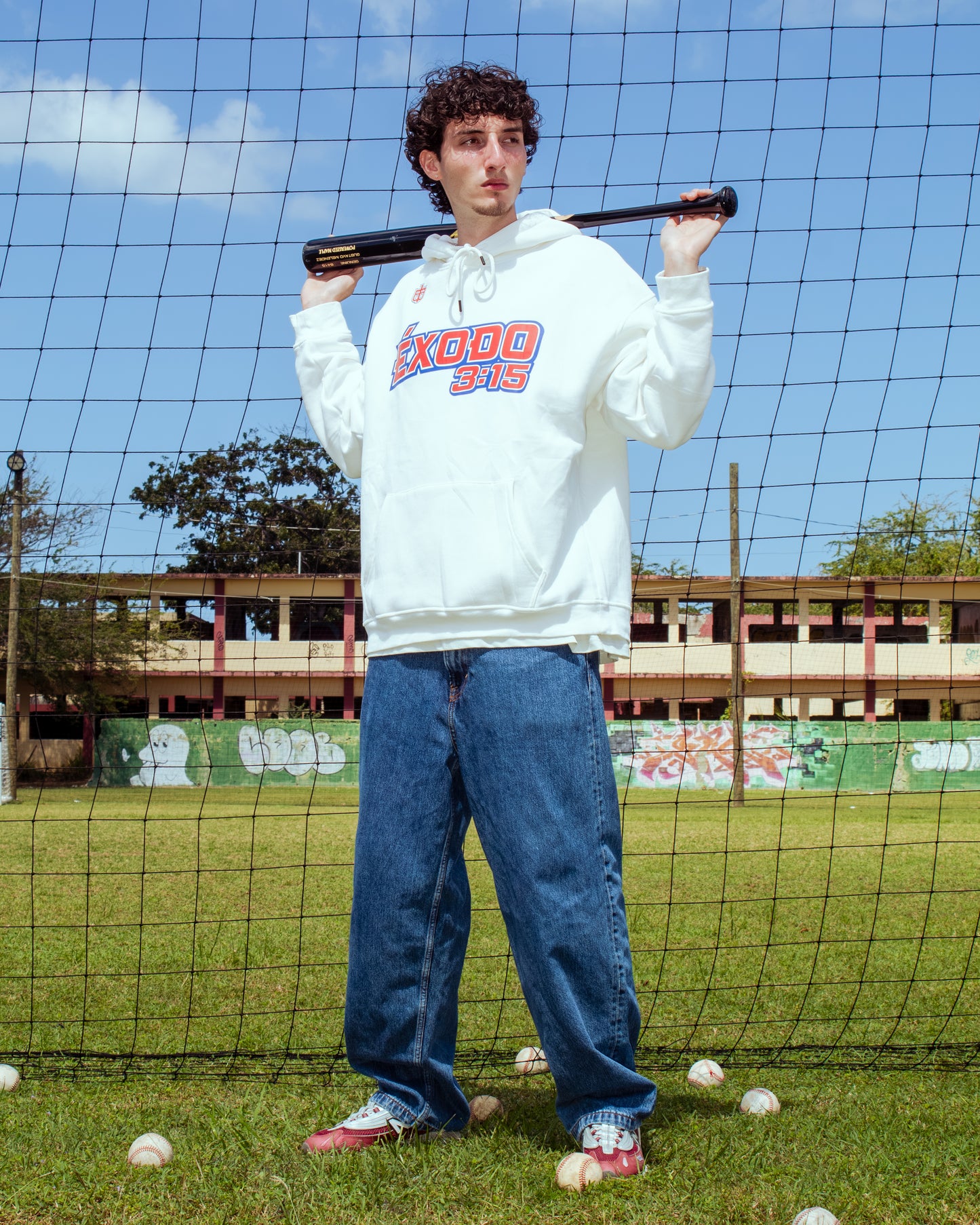 White Heavyweight Hoodie - Éxodo 3:15