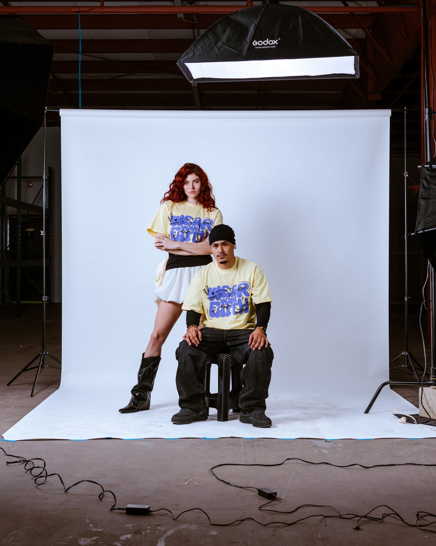 Yellow Oversized Faith Tee - Romanos 1:16